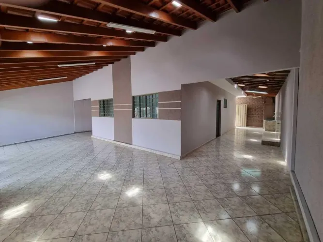 Casa para Locação em Presidente Prudente, SANTA PAULA, 2 dormitórios, 2 banheiros, 3 vagas