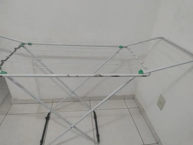 Varal de chão slim