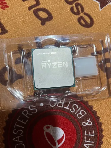 Processador ryzen 3 2200g usado + coolerbox