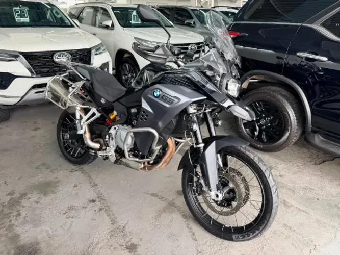GS 850 TRIPLE BLCK 2024 ZERADA