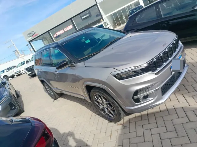 Jeep Commander Overland T270 1.3 TB Flex AUT 2023