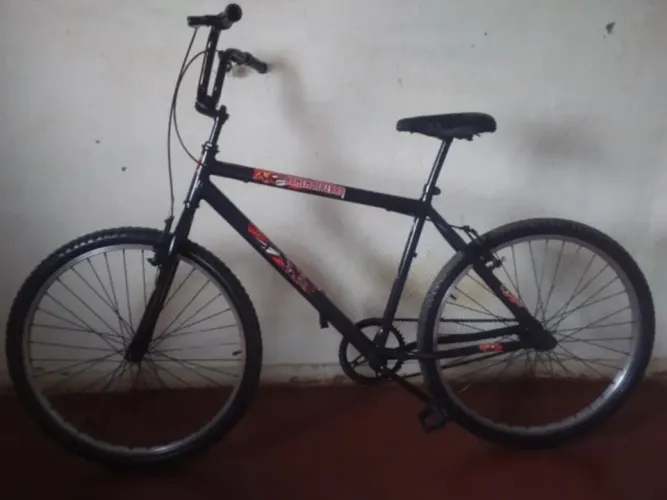Baike grande aro 26 Caloi só hoje valor 205 reais.