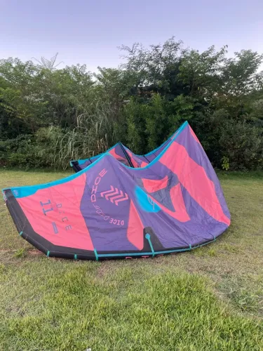 Kite Duotone DICE SLS 11 2023 + mochila
