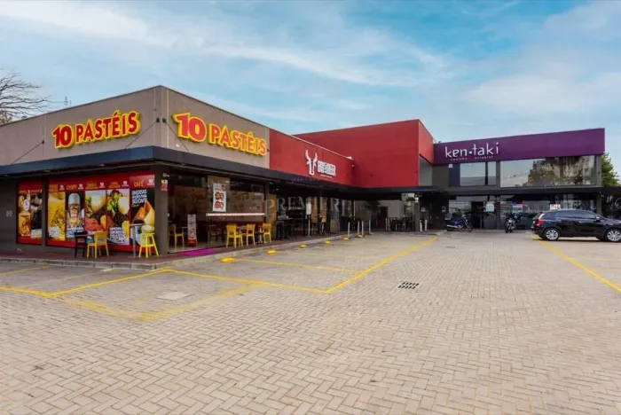 Loja para alugar, 54 m² - Mercês - Experimente o Atendimento Boutique!!!