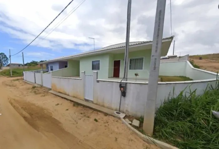 Imóvel para venda com 76 metros quadrados com 2 quartos em Jardim - Saquarema - RJ