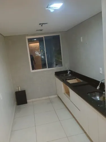 Alugo apartamento