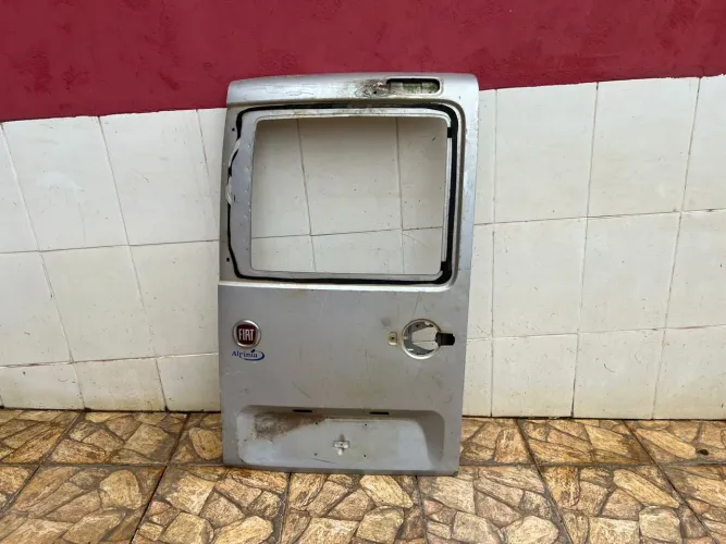 Porta traseira esquerda Doblô Original 2005 a 2021