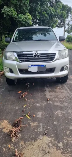 Toyota Hilux CD 4X4 2.7 16V Flex Mec. 2014