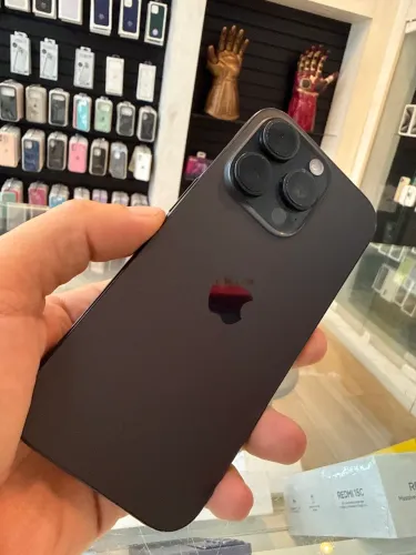 IPhone 16 pro 256 semi Bateria 100% 4 cliclos - semi novo