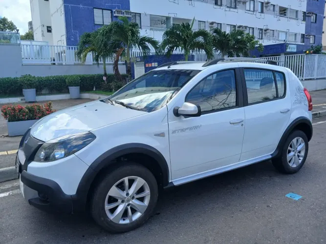 Renault Sandero Stepway Hi-power 1.6 8V 5P 2014