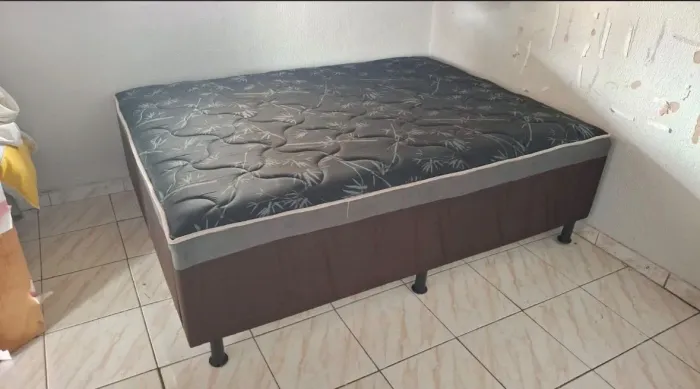 Cama box casal  super luxo -Novo 