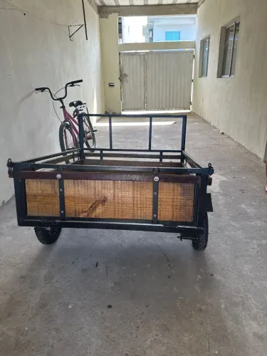 Carrocinha de moto , nova
