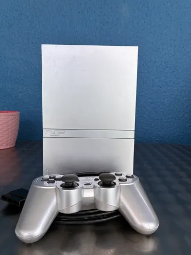 PS2 prata raro