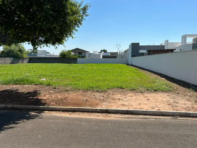 Terreno à venda no Condomínio Estância Hípica em Nova Odessa/SP