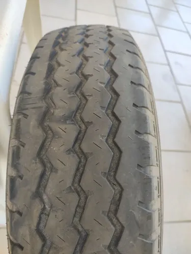 Pneu Carga 225/75R16