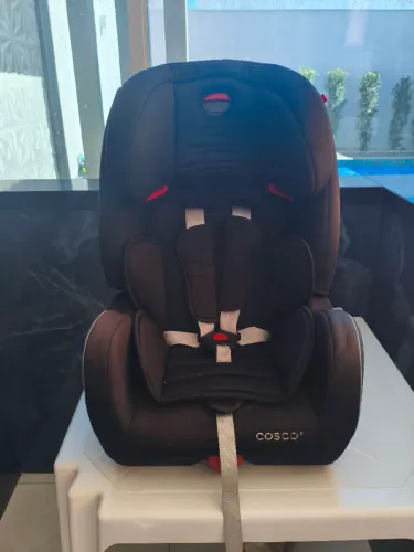 Cadeirinha de criança para carro