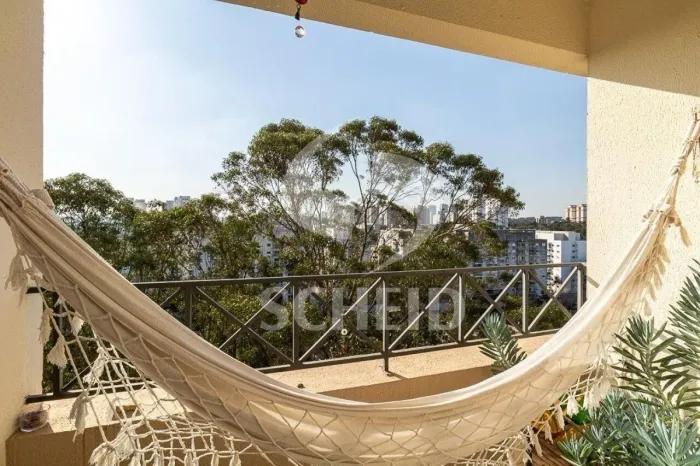 Apartamento para locação, 125 m² com 4 Quartos e 1 suíte.