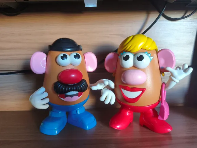 Toy Story - Vendo bonecos senhor e senhora batata da marca hasbro