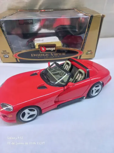 Dodge viper rt/10 1992  burago colecionavel 1/18 