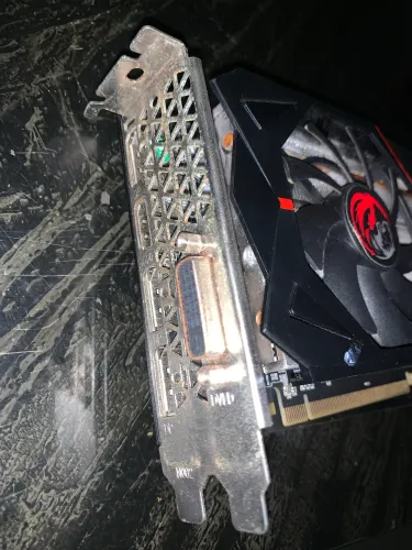 Amd Rx 570 4gb PcYes Defeituosa