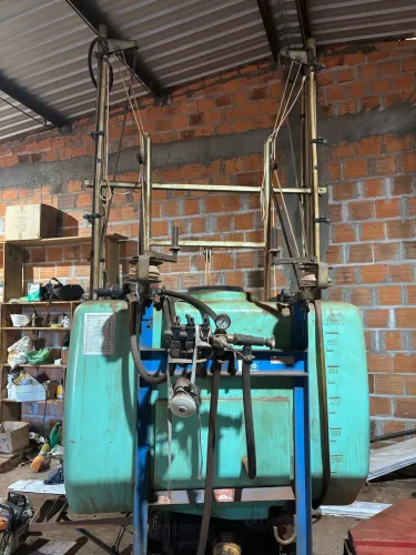 Pulverizador Agrícola Montana 600L