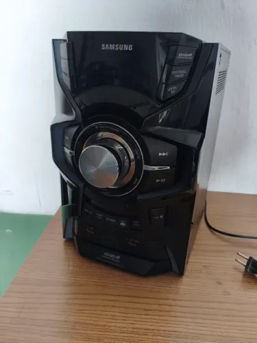 SAMSUNG F850