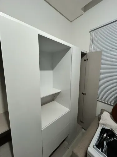GUARDA ROUPA
