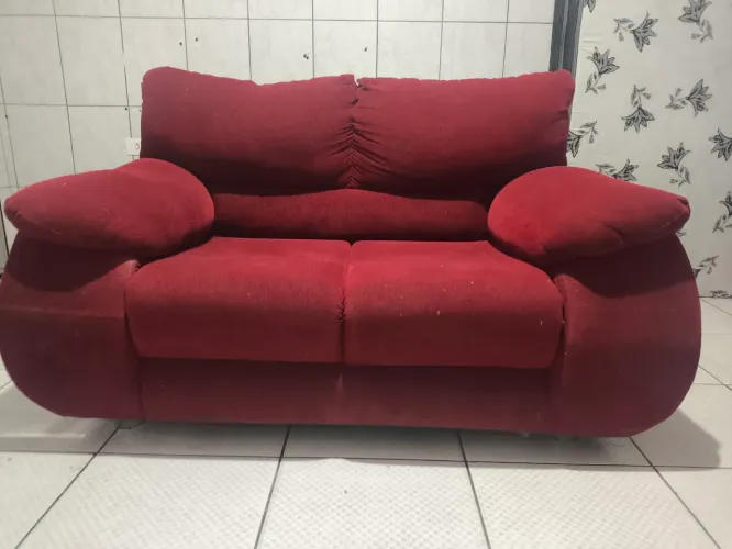 Sofá vermelho 
