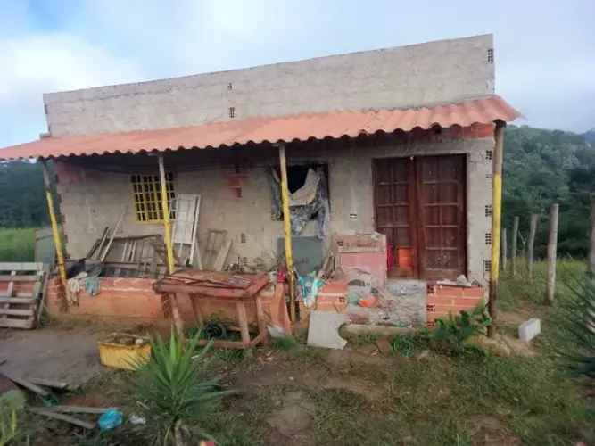 Vendo Casa c terreno 100 mil Piraí - RJ no