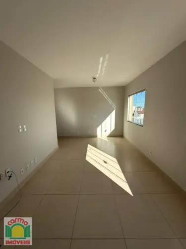 Apartamento com 3 dormitórios para alugar, 121 m² por R$ 1.940/mês - Jundiaí - Anápolis/GO