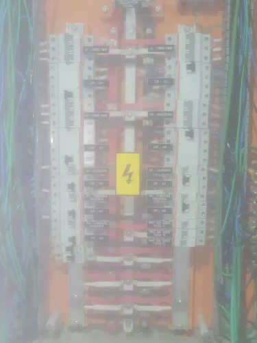 Serviços Elétricos 