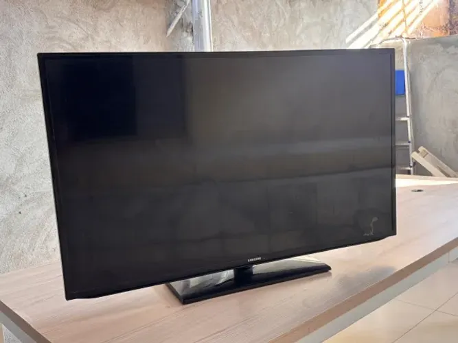 Tv 50 polegadas (quebrada)