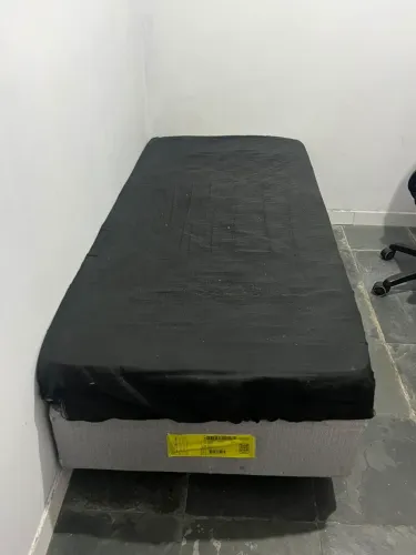 Cama box de solteiro