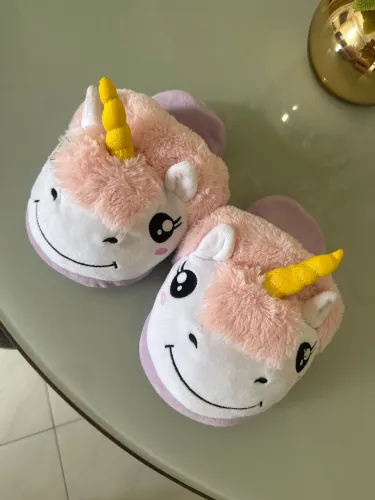 Pantufa unicórnio