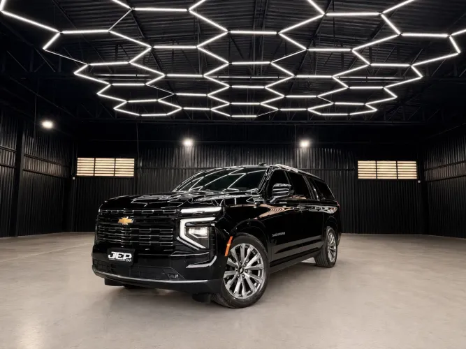 Chevrolet Suburban 6.2 V8 Ecotec3 Flexfuel High Country 4WD AUT 2025