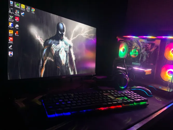 VENDO OU TROCO PC GAMER POR IPHONE