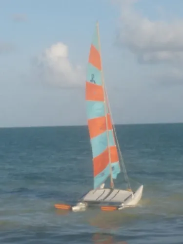 Hob cat 16 vela de barco