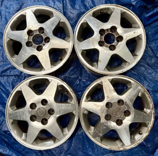 Roda aro 15 Gm Chevrolet Zadira original 