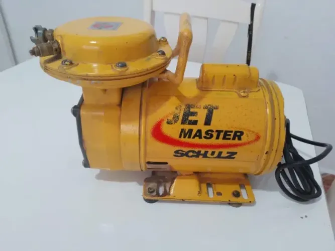 Compressor
