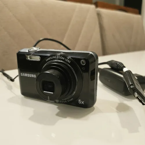 Câmera Samsung ES65 preta