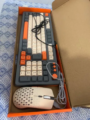 Teclado e mouse 