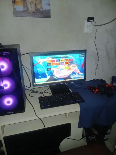 Vendo pc gamer , ótimo estado , 4 meses de uso