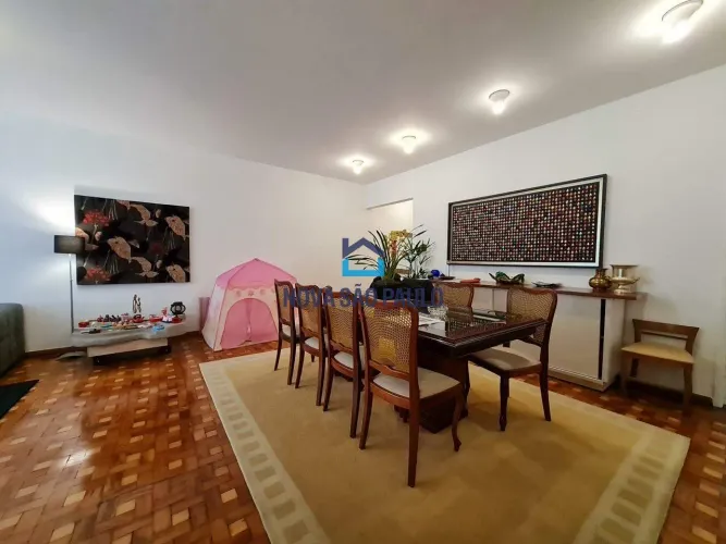 Apartamento a venda, próximo a Paulista e ao Metrô Brigadeiro.