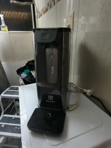Purifucador de água Eletrolux