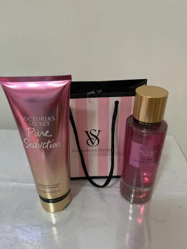 Creme  Victoria Secret Pure Seduction & Body Splash 