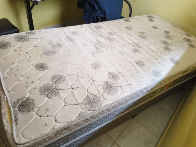 Doação Cama box solteiro/ retirar