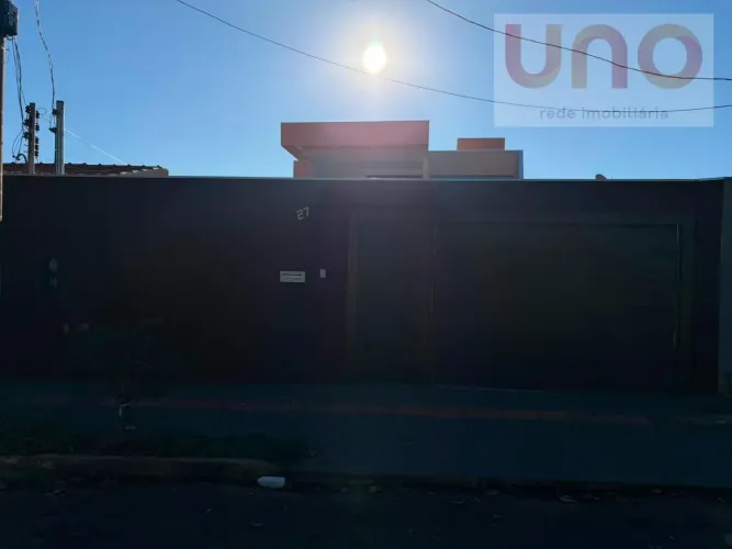 Sobrado em Mata do Jacinto - Campo Grande