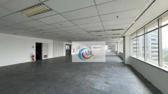 Conjunto, 339 m² - Alphaville - Barueri/SP