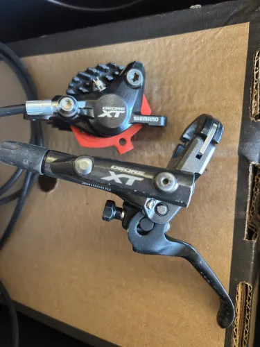 Freio Shimano XT M8000 Ice Tech