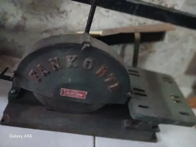 POLICORTE INDUSTRIAL DA SANCORTE  SEM MOTOR. NUNCA USADA.